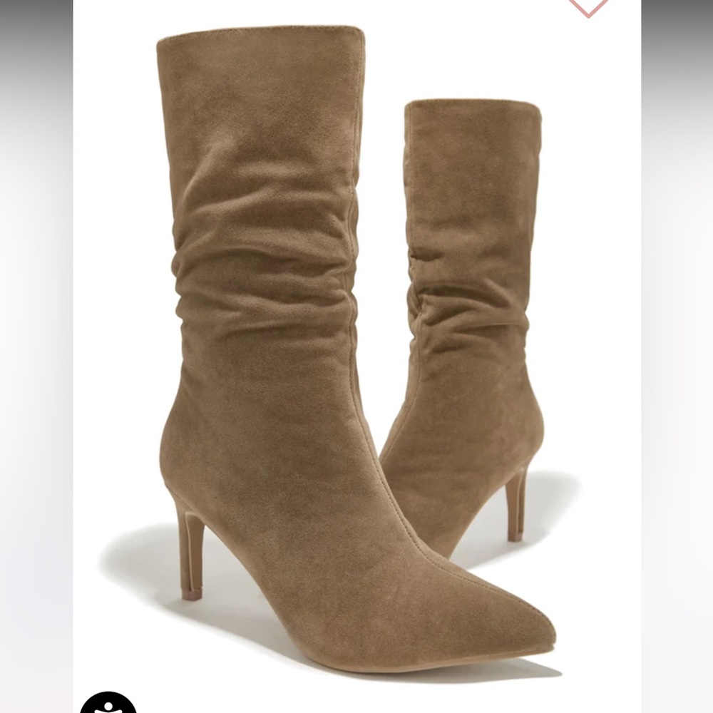 Tan boots size 6